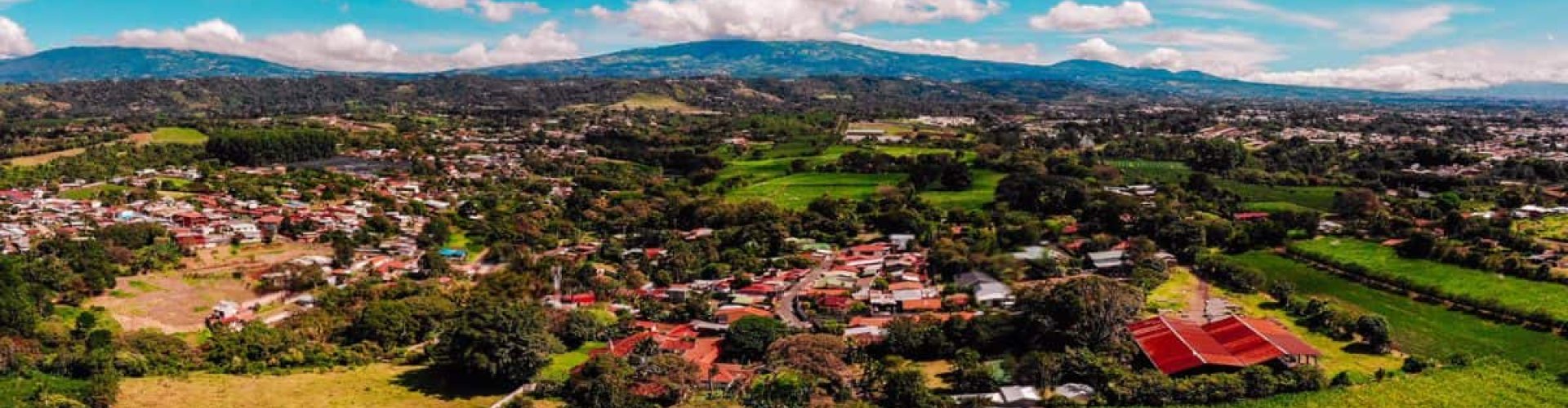 Scenic landscape near Alajuela, CR