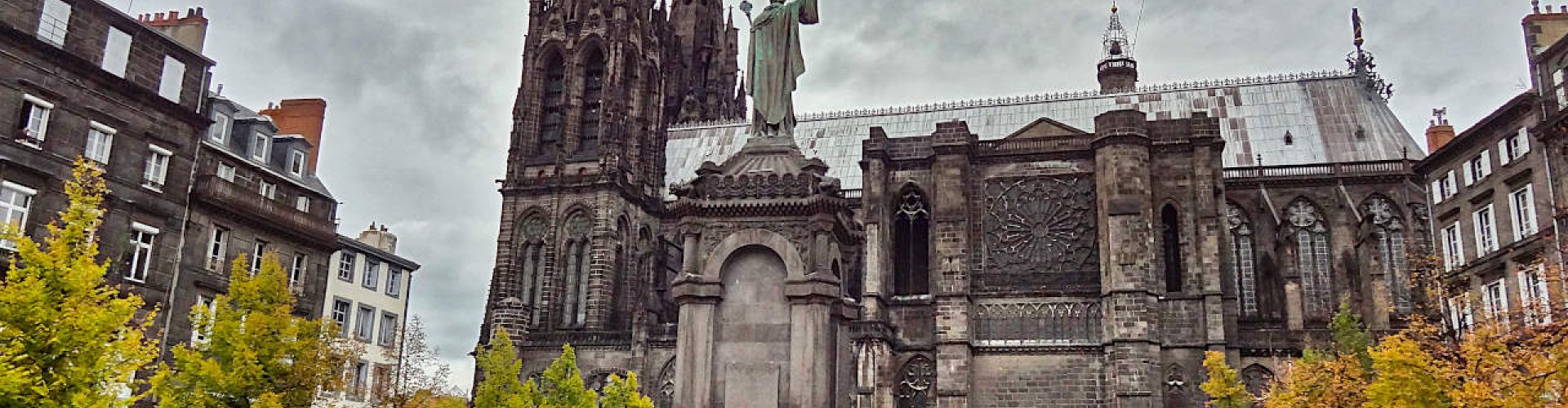 Scenic view of Clermont cultural landmarks